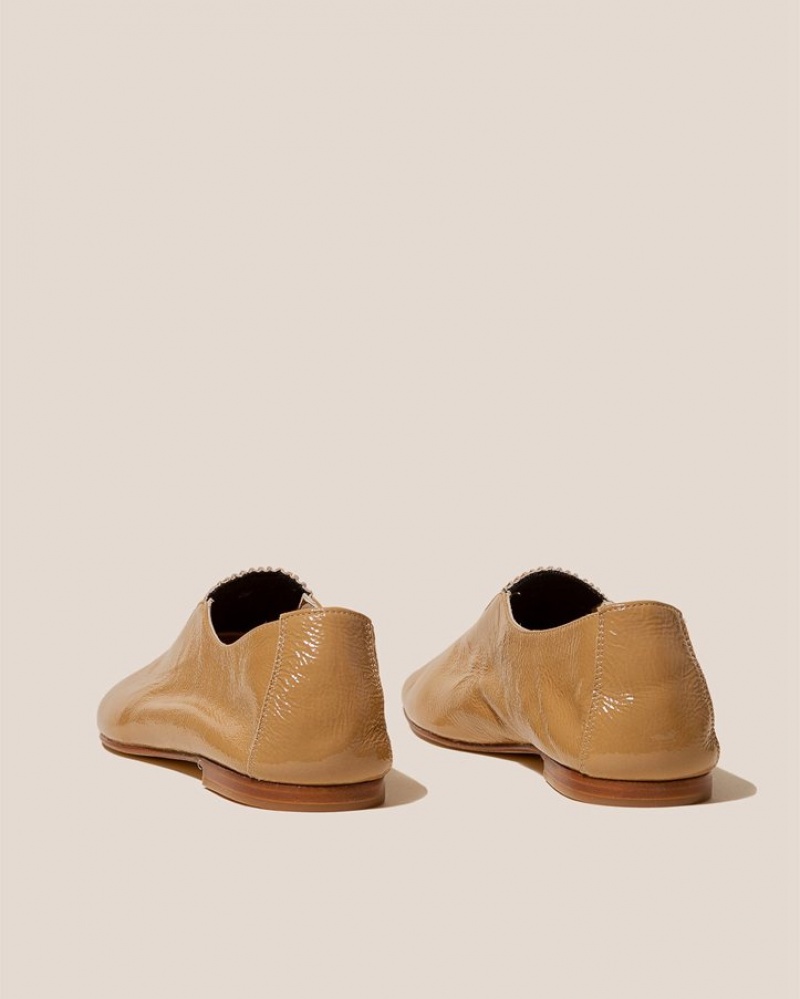 Hereu Caoma Crinkled Glossy Elasticated Slip On Skor Dam Beige | Sverige-93IVAXNRW